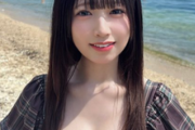 【爆乳画像】新人アイドルが水着解禁した結果wwwwww脱ぐと凄かった！！小柴あいり、ビキニ姿で超逸材ボディを大開放し万バズ！！