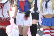 【画像】昔の秋葉はこういうコスプレイヤーが練り歩いてたな