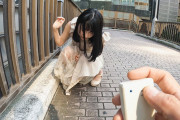 恥ずかしい露出デートでアヘ潮ダダ漏れしちゃった敏感ロリっ娘 りょうちゃん19歳