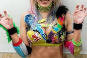女子プロレスラーさん、エロすぎる画像を投稿してしまう