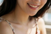 【画像】清純な見た目なのにデカけつの女www
