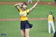 【悲報】台湾プロ野球のえちえちチアリーダー・チュンチュンさん、歌手の彼氏が亡くなり壊れる