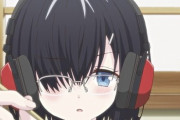 同人音声聴くときってイヤホンかヘッドホンどっちがいいの？