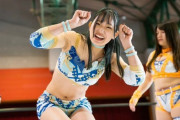 【画像】美人すぎる女子レスラー、激しい動きで〇ンスジを晒してしまうｗ
