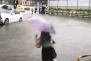 【動画】九州豪雨、佐賀市でえちえちOLさんがｗｗｗｗｗｗｗｗｗｗｗｗｗｗｗｗｗ