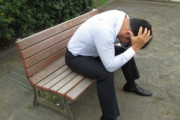 【悲報】日本人の6割「毎日が生きづらい」