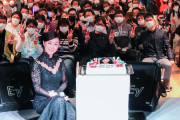 【画像】酒井法子さんのバースデーイベントがヤバイと話題にｗｗｗ