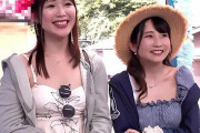 【マジックミラー号】ビキニの素人女子大生コンビを野球拳で全裸にして即ハメセックス！