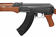 【悲報】AK-47を持ちながら行進してた平和なBLMデモ参加者の末路