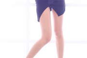 【画像】スリットの位置をミスった女の子、おパンティ丸見えｗｗｗｗｗｗｗｗｗｗｗｗｗｗｗｗｗｗ