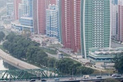 【画像】北朝鮮、日本を超える超高層ビル群を建設してしまうｗｗｗ