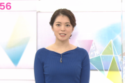 【画像】NHK川﨑理加アナの横乳が朝からエロ過ぎる