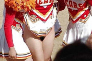 【画像】チアガールさん、パンチラかと思ったらマンチラだったｗｗｗｗｗｗｗｗｗｗｗ
