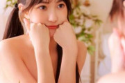 【エロ画像 素人】 中国で流出！ヌード撮影中にカメラマンにクンニ＆フェラするバイト女子大生