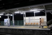 【動画あり】駅に裸の女がいたので通報した