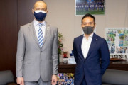 長友佑都が室伏広治スポーツ庁長官を表敬訪問「スポーツの価値を上げていきたい」 東京五輪代表にもエール
