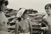 昔の海女さん、おっぱい丸出しだったｗｗｗｗｗ