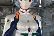 【画像】綾波レイの等身大フィギュア198万円