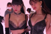 【動画】人気アイドル、新コスでお乳を放りだし弱男の金玉ﾄﾞｸﾄﾞｸｗ