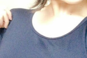 【画像あり】鬼シコお姉さん「シャツの上から乳首が見えるって？」