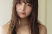 【画像】似鳥沙也加が乳首ヌードを披露→