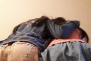 【画像】小学生の姪とその女友達のロリ百合写真ｗ
