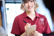 【2026最新】エロ動画 素人｜マチアプで出会った蕎麦屋の店員！職場フェラ＆自宅で連続生中出し