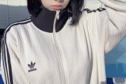 【画像】陰キャまんさん、脱いだら凄かった