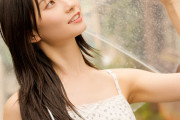 瀬戸環奈　瀬戸内の海で山で魅力たっぷりに…写真集『雨と潮騒』。