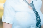 【GIF有】JKさん、発育が良すぎて制服のおっぱいパンパンでやばいｗｗｗｗｗｗ