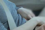 【個人撮影】可愛い彼女が昼間の駐車場で全裸になったり車内でオナニーしたり♡素人カップル投稿映像