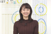 【画像】日テレの杉原凜アナが地味な顔して巨乳でたまらん
