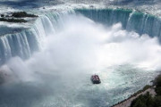 【悲報】日本人まんさん、ナイアガラの滝に落下して死亡ｗｗｗｗ
