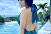 【画像】現役メジャーアイドル、Tバックでプリケツを大開放してしまうwwwwwwwはのんまゆ、1st写真集から横乳＆美尻オフショットを公開！！！