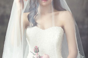 【画像】巨乳新婦さん、ウエディングドレスからおっぱい溢れそうｗｗｗｗｗ