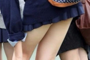 【朗報】ミニスカJKの間でエッチな体操が流行するｗｗｗｗ