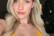 【画像】“ピチピチニット姿”の美バストがスゴい…アメリカ出身ゴルファーが見せた圧巻の美ボディ