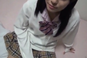 【エロ動画 素人】 軽音部でギターを弾いている制服美少女をホテルに連れ込みハメる