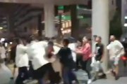 【動画】高崎駅前でチンピラが大乱闘ｗｗｗｗ