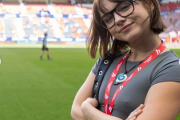 【画像】ノーブラでサッカー観戦した女優さん、お●ぱいのことばかり話題にされて憤慨ｗｗｗｗｗｗｗｗｗｗ