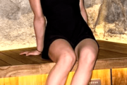 【画像】阿部詩、サウナ姿でスラリ綺麗な脚を公開「もっと筋肉もりもりかと思った」
