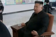 【悲報】金正恩さん、作画が安定しなすぎるｗｗｗｗｗｗ