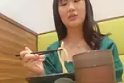 【素人企画＠ハメ撮り】身バレ注意報のシンママがエロ性交！激しく悶えるオフパコえちっくす！