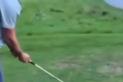 【悲報】まんさん、生ケツゴルフで悶えるｗｗｗｗｗ