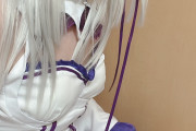 【画像有】暇だからリゼロのエミリアのコスプレしてる