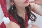 【画像】声優の上坂すみれ(33)、おっぱい見せたサンタコスプレがセクシーすぎるwwwwwwwww