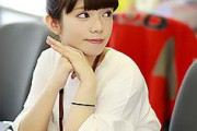 中原愛子 恥ずかしがり屋の美人OLが衝撃のAV出演！濃厚キスを交わしながらちんぽでガン突き