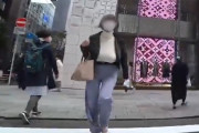 【動画】 街でくっそ胸がデカい女性が隠し撮りされ話題にｗｗｗｗ