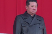 【画像】金正恩さん、明らかにおかしい