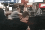 【gif】女さんの喧嘩、激しすぎるwwwwwwwwwww
